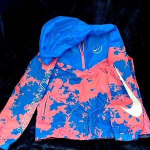 Women’s Nike Windbreaker S